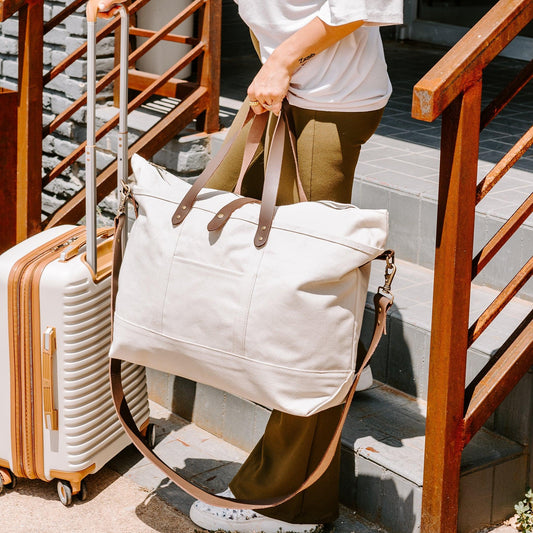 The Complete Guide to Choosing the Right Canvas Tote Bag for Your Business