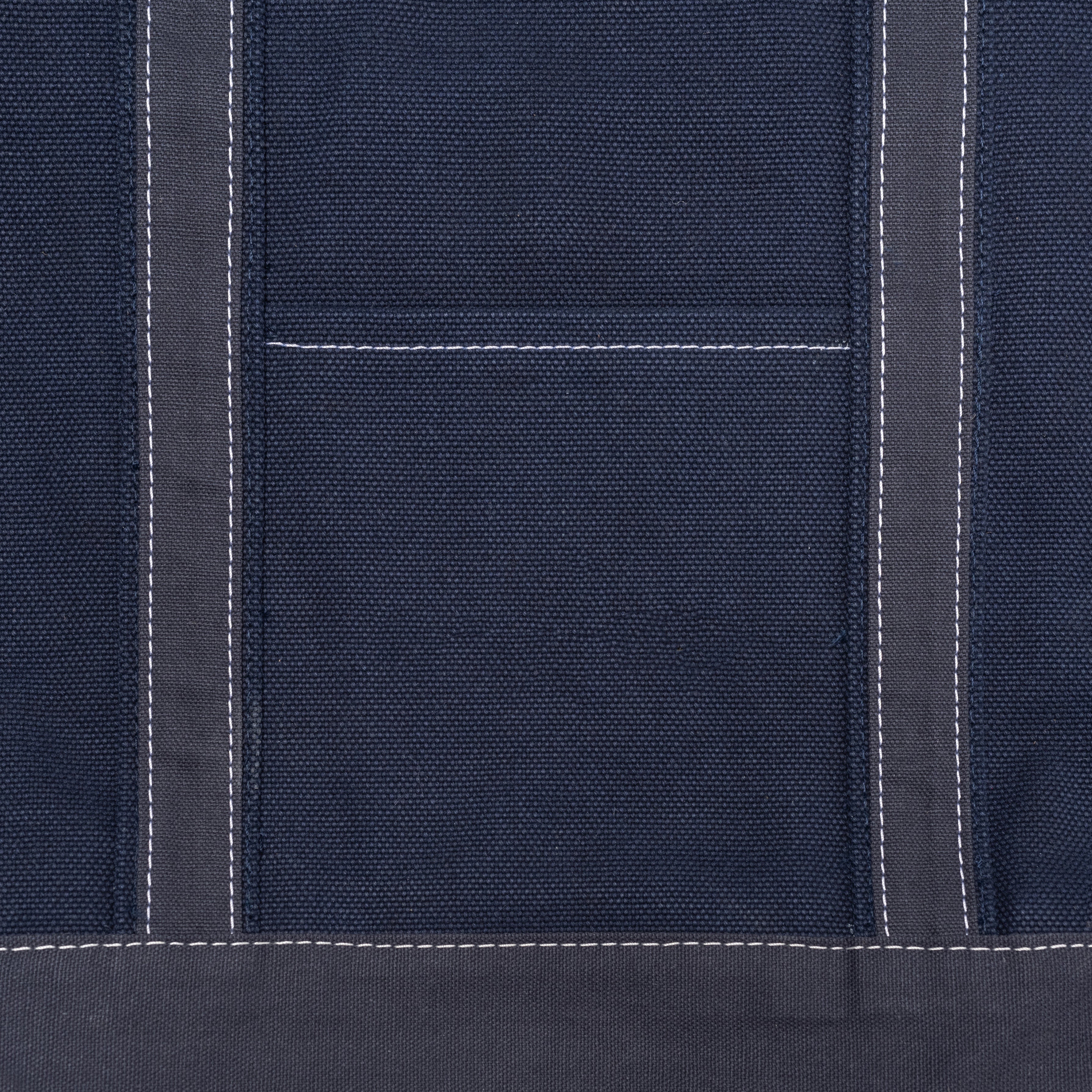 Alpine Tote Solid