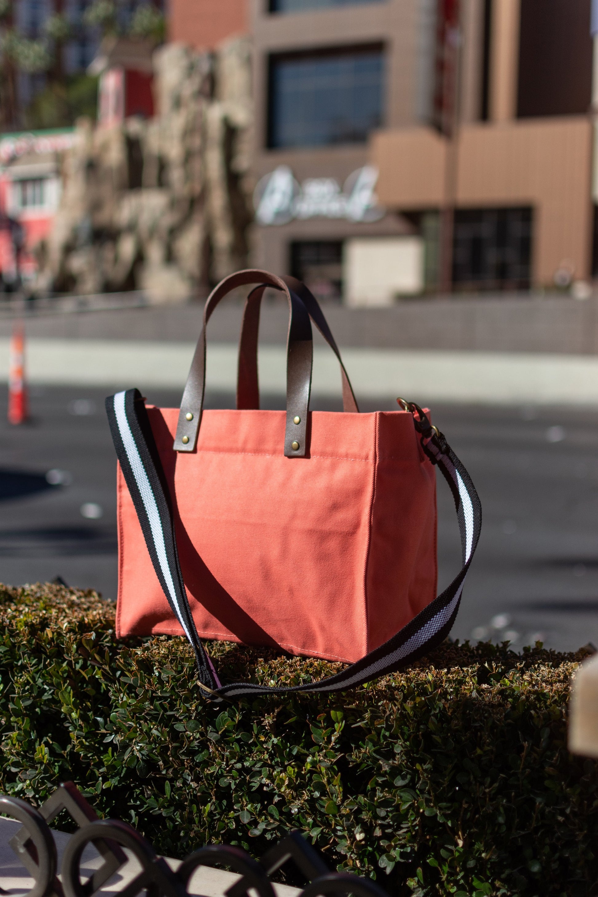 Brooklyn Tote with Cotton Web Straps - Tag&Crew