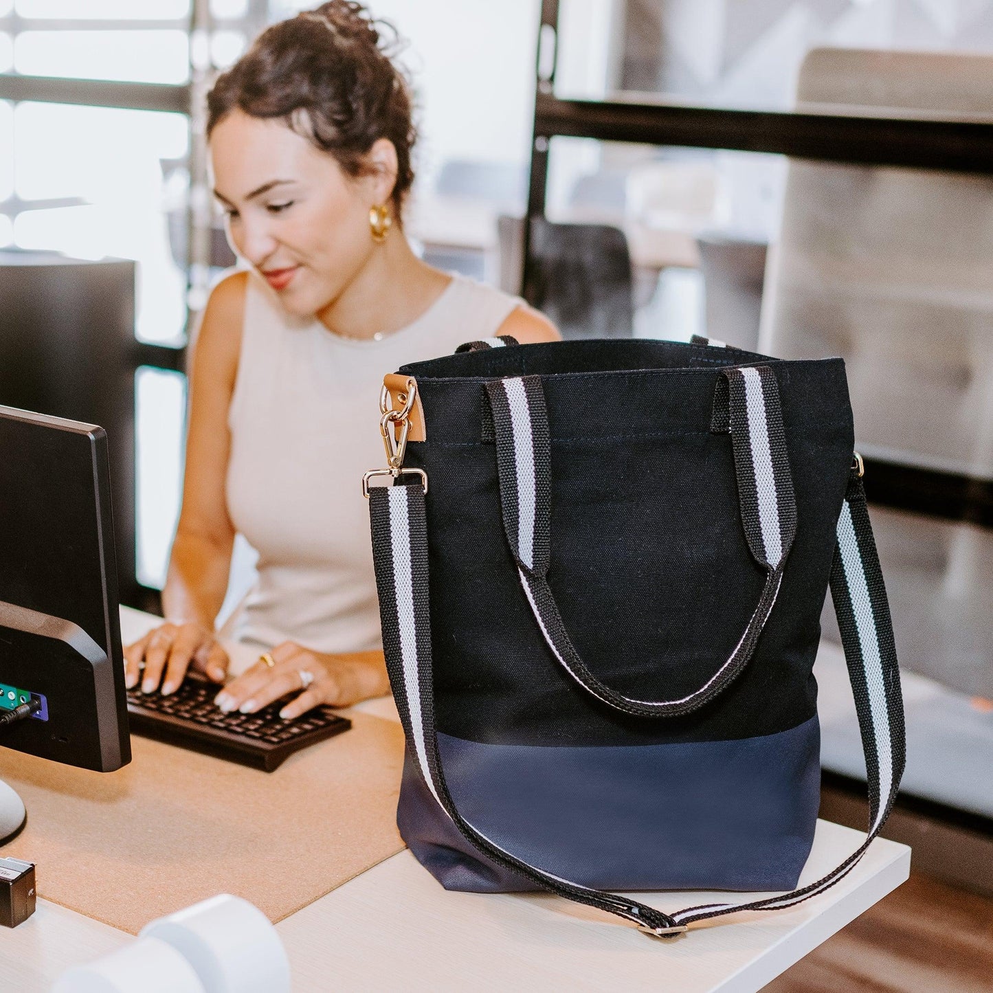 Dipped Tote Solid - Tag&Crew