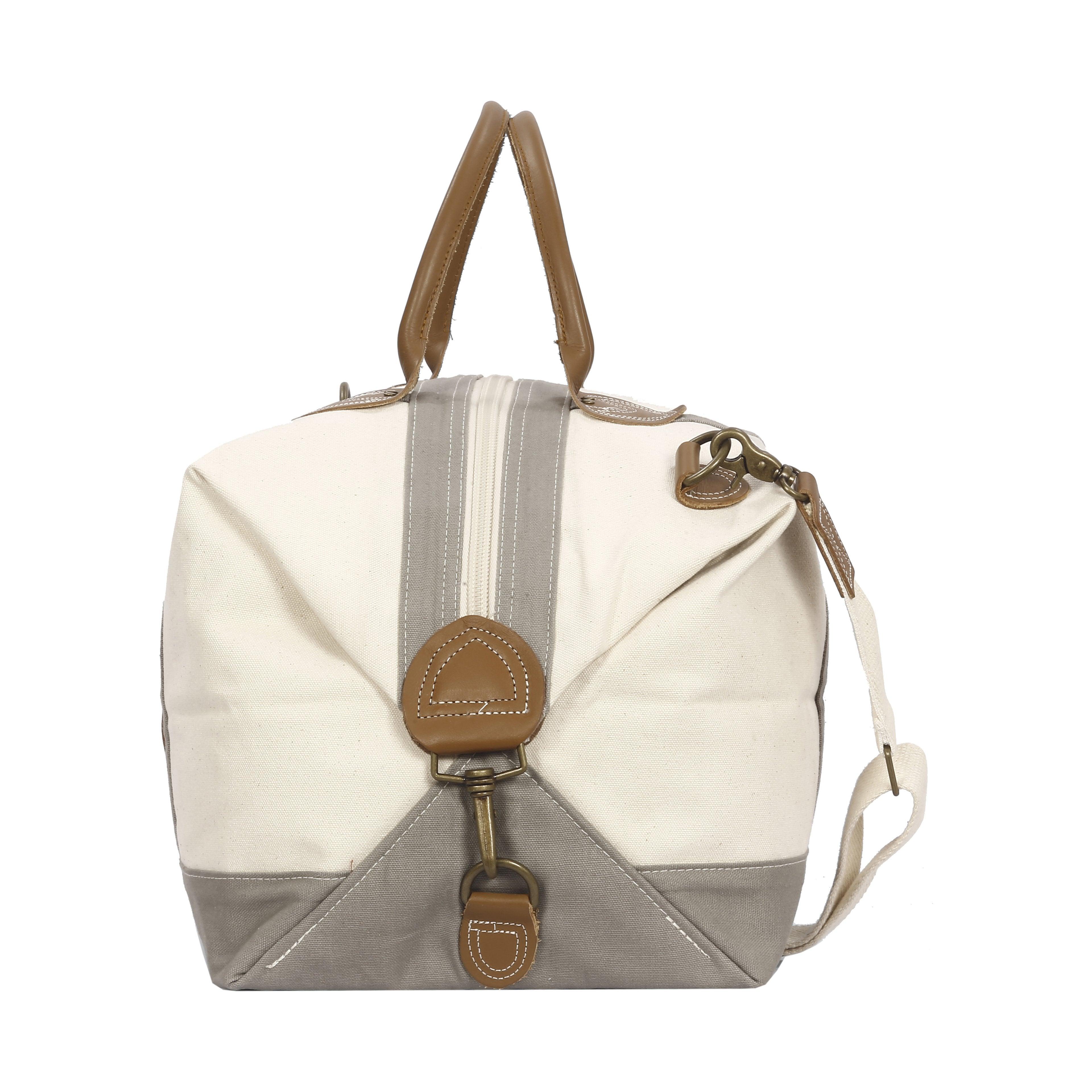 Signature Duffle - Tag&Crew
