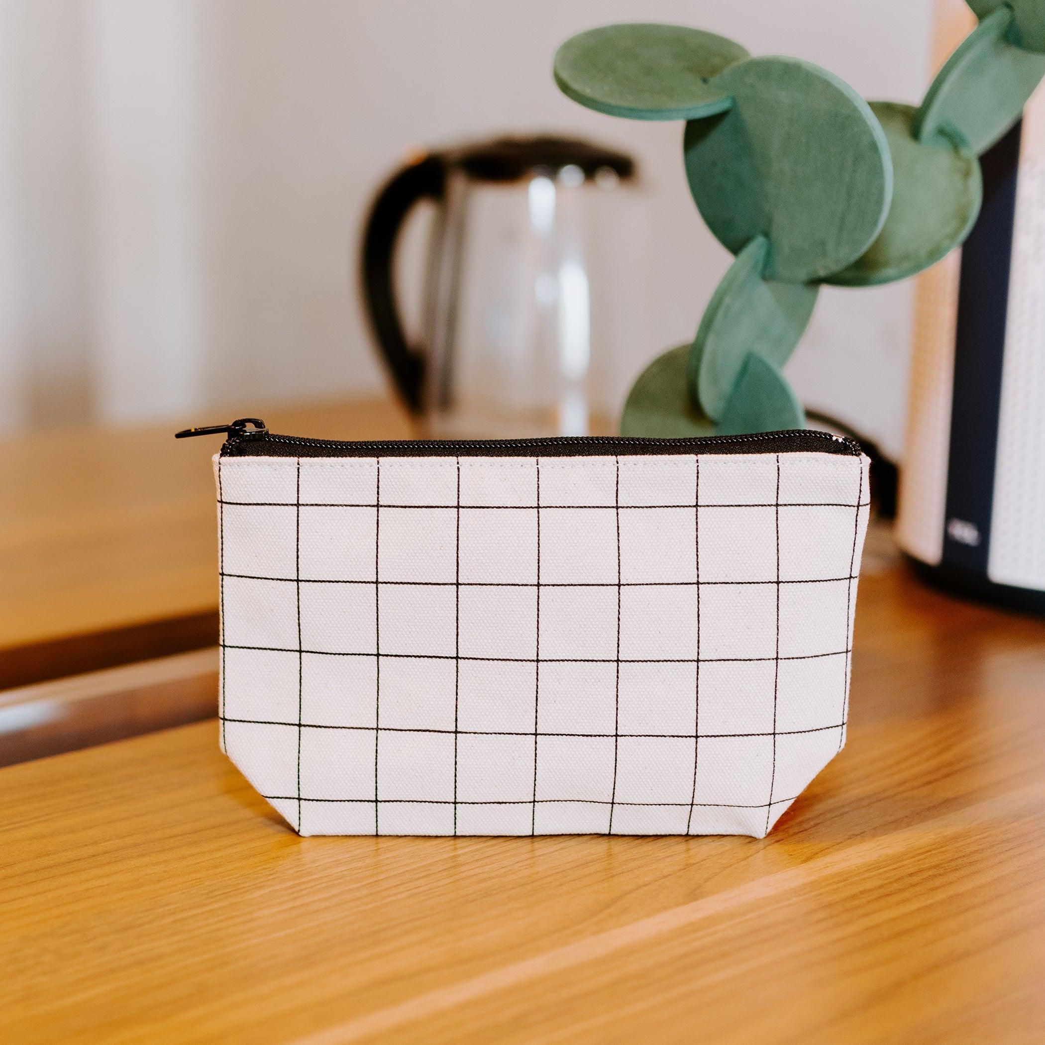 Hudson Pouch Narrow Windowpane Plaid Tag&Crew 