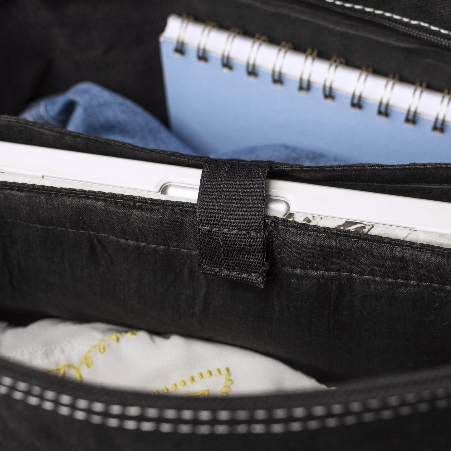 Urban Shoulder Tote - Tag&Crew