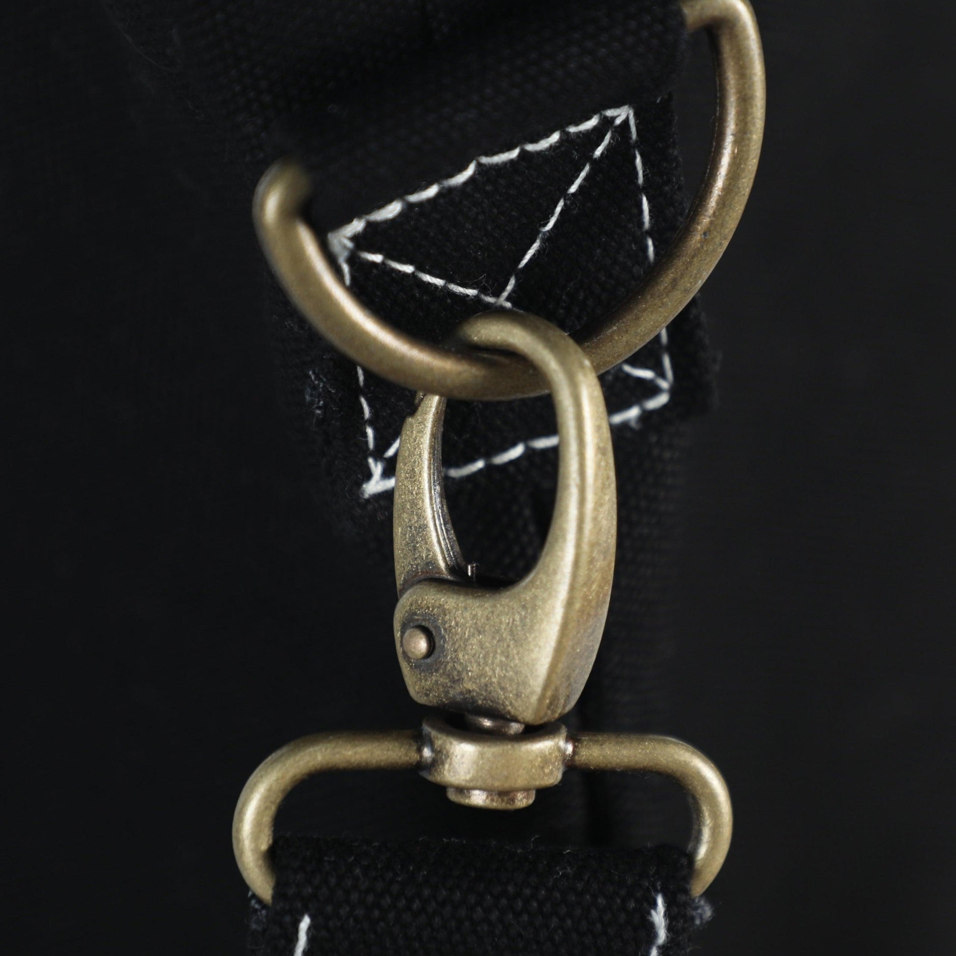 Urban Shoulder Tote - Tag&Crew