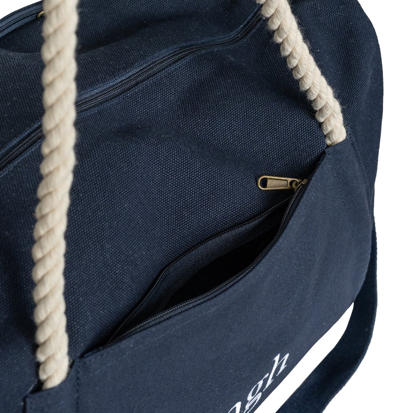 Yacht Weekender Tag&Crew 